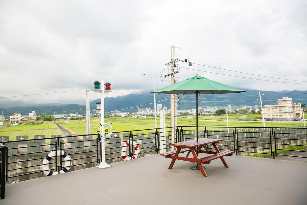 宜蘭81 Boat輕旅 寵物友善 小團體包棟 獨棟villa Jiaoxi Exterior foto
